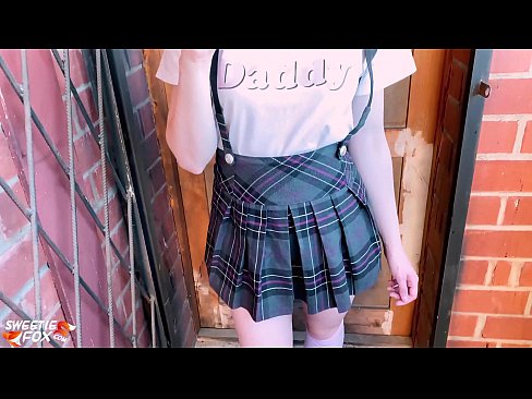 ❤️ Schoolgirl Sucks tagħha Dick profondament u fucks minflok klassijiet. ❌ Sluts f'mt.xxxomg.ru ❌️❤